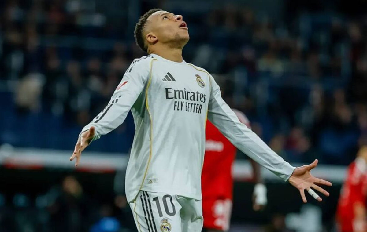 Mbappe báo tin sét đánh cho Real ngay ngày đầu năm mới 2 Madrid nhận tin dữ về Mbappe - Báo VnExpress Thể thao