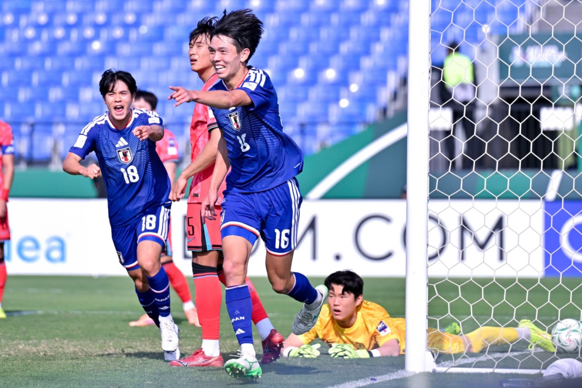 Kaito Koizumi mừng bàn giúp Nhật Bản thắng Hàn Quốc 1-0 ở bán kết U23 châu Á trên sân King Abdullah Sports City Hall, Arab Saudi ngày 20/1/2026. Ảnh: AFC