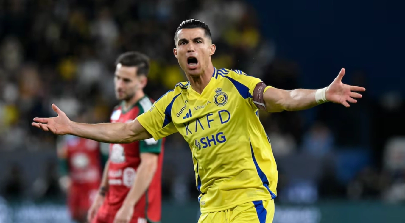 Ronaldo nổi loạn ở Al Nassr