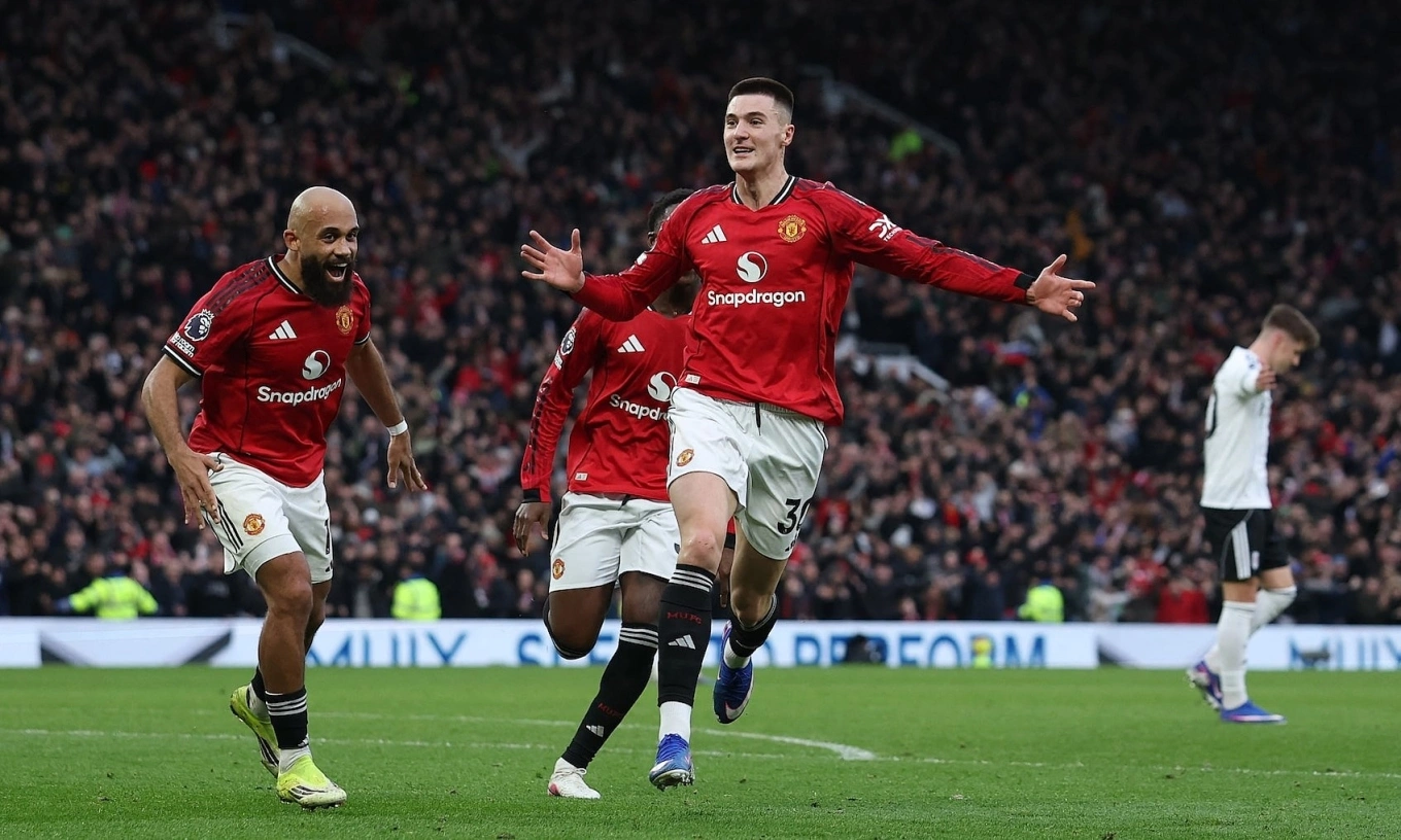 Ngân sách gây sốc của M.U ở kì chuyển nhượng Hè 1 Man Utd và nghịch lý giữ bóng ít dễ thắng hơn - Báo VnExpress Thể thao