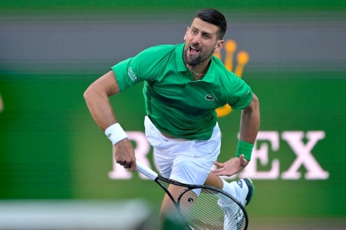 Djokovic trong trận thua Van de Zandschulp ở vòng hai Indian Wells Masters 2025 Djokovic thất bại tại vòng hai Indian Wells Masters 2025