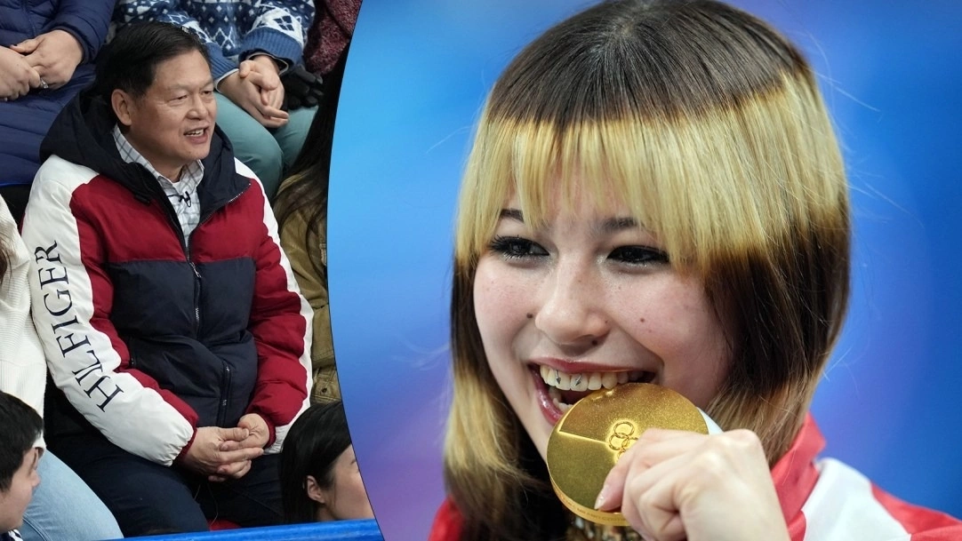Người cha đặc biệt đứng sau thành công của 'Thiên thần băng' Alysa Liu - Báo VnExpress Thể thao