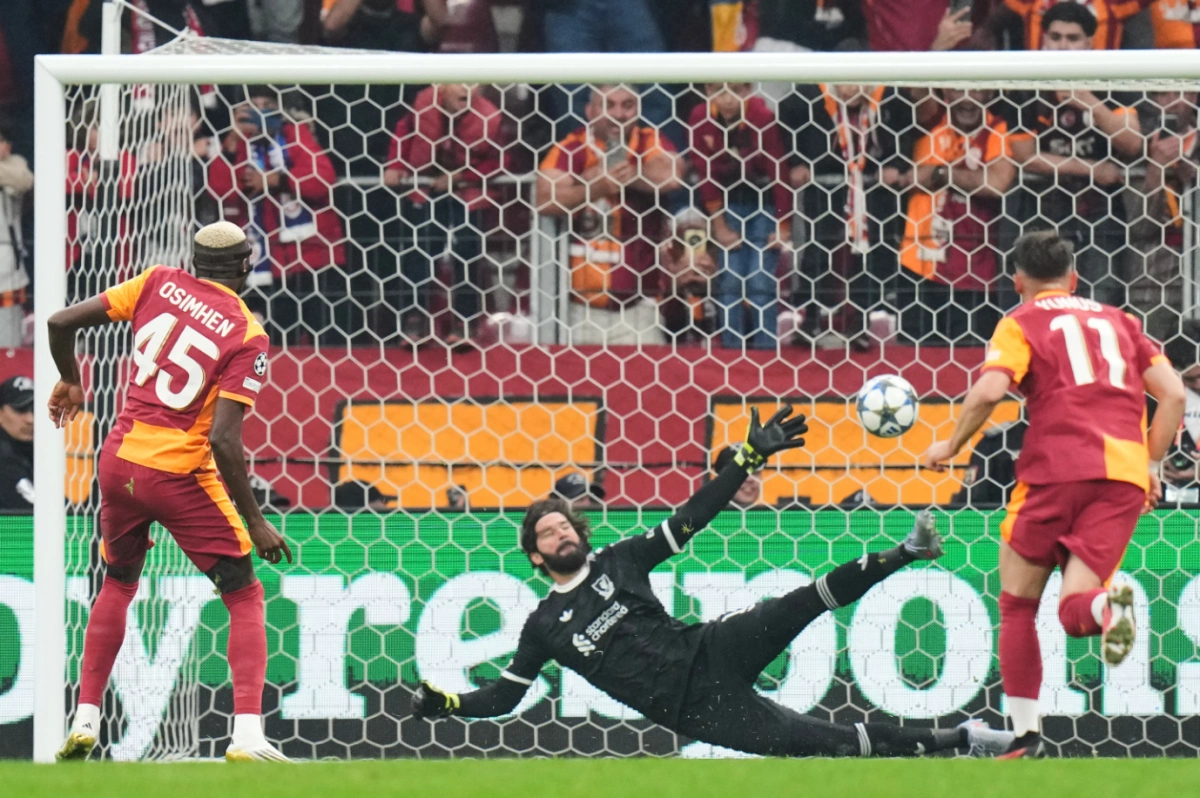 Liverpool chuẩn bị làm khách Galatasaray Liverpool đến làm khách Galatasaray