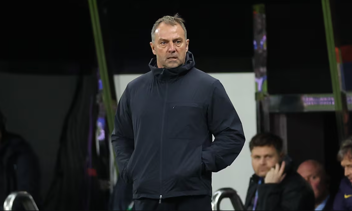 Flick: 'Barca mất bóng quá nhiều trước Newcastle'