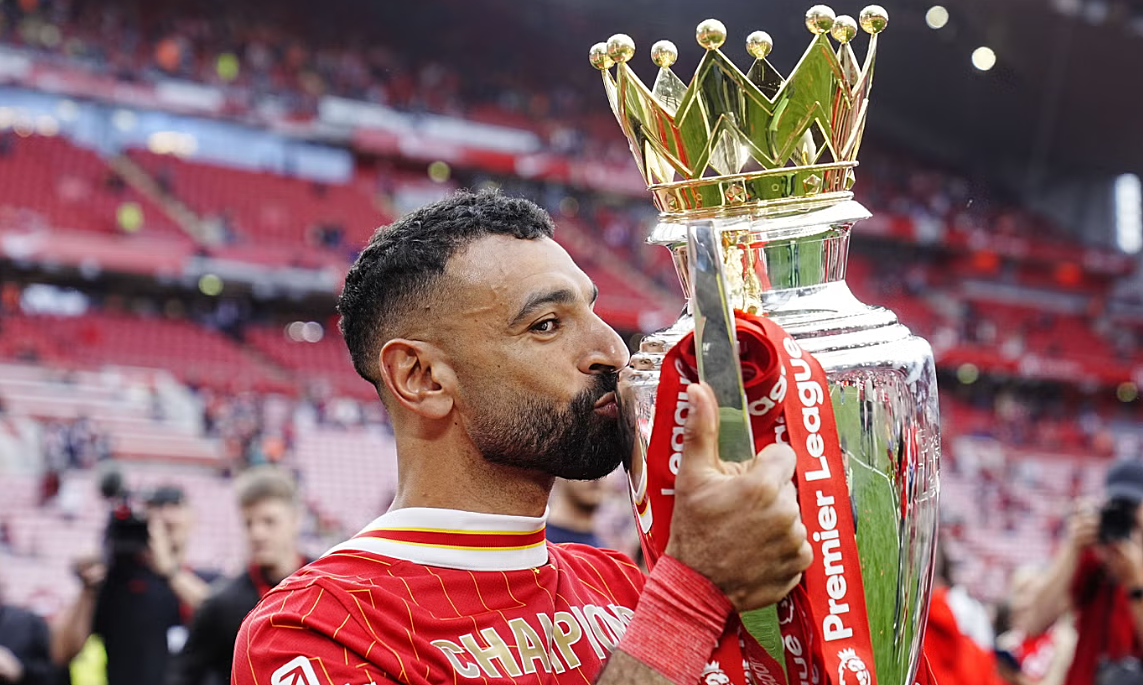 Carragher: 'Salah vĩ đại hơn Ronaldo ở Ngoại hạng Anh'