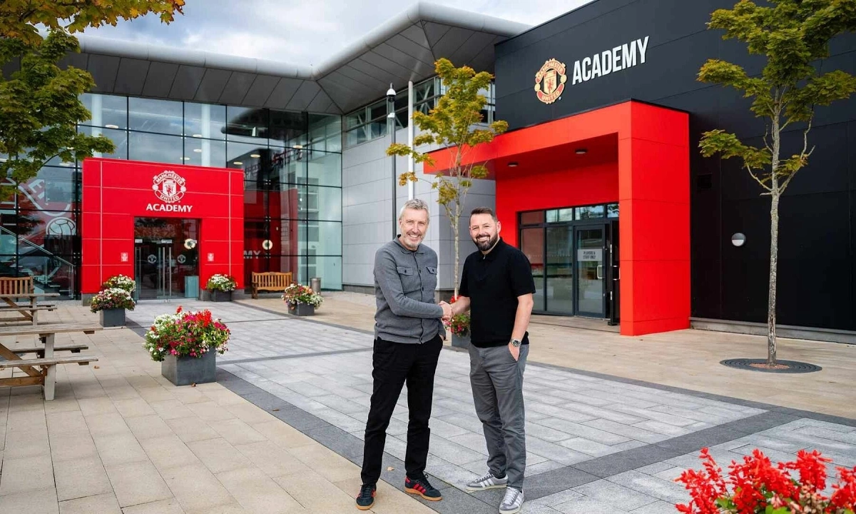 Sự biến chuyển trong lòng Man Utd