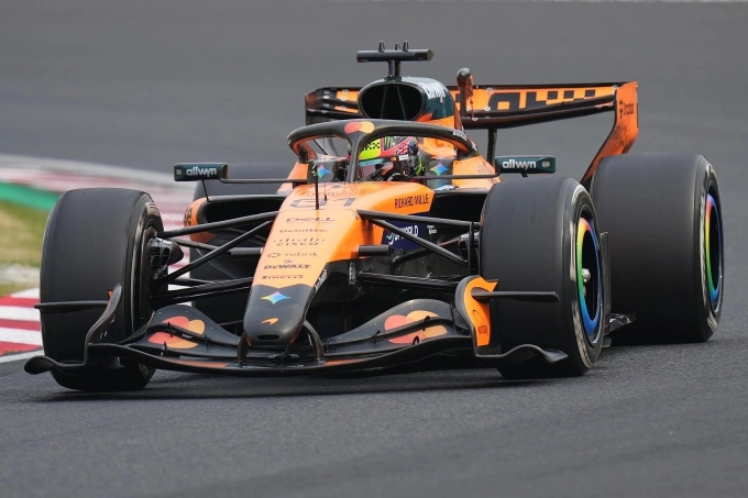 Piastri có màn chào sân ấn tượng ở mùa 2026 khi về nhì. Ảnh: AP