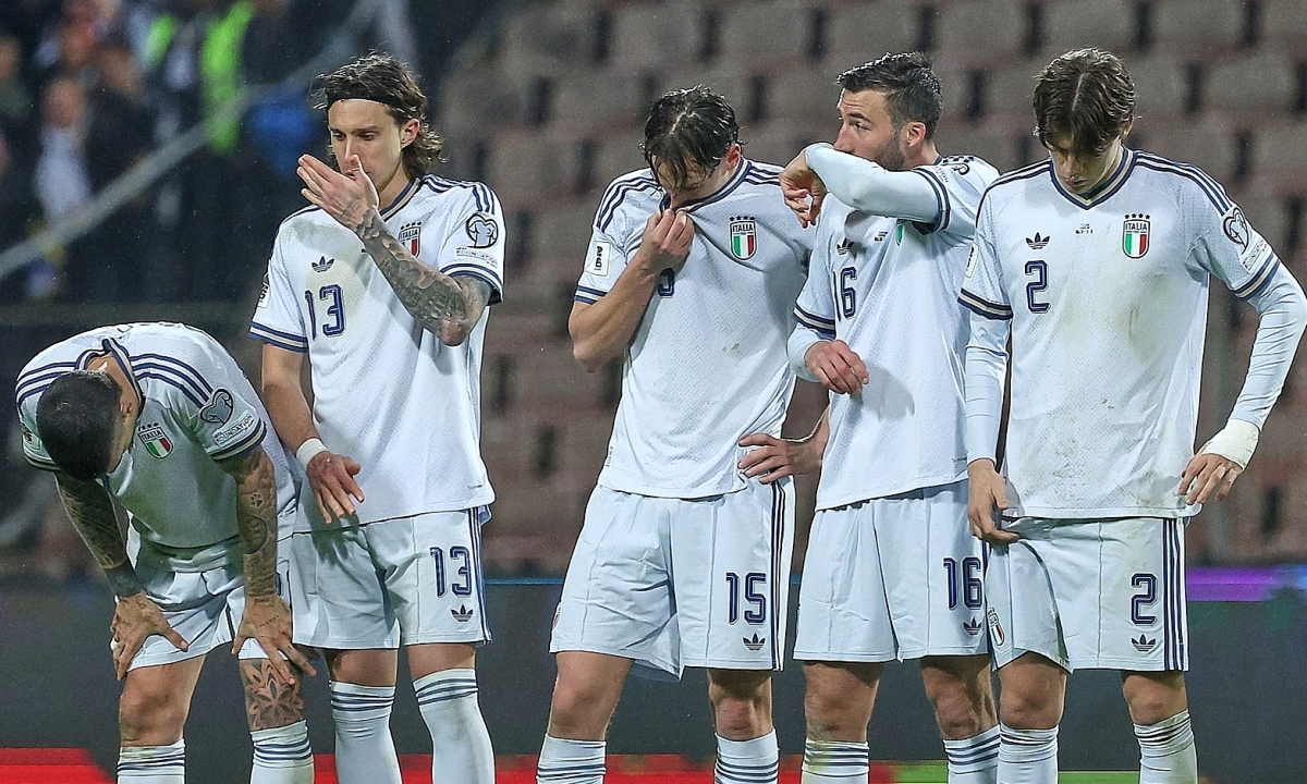 Italy lần thứ ba liên tiếp lỡ World Cup