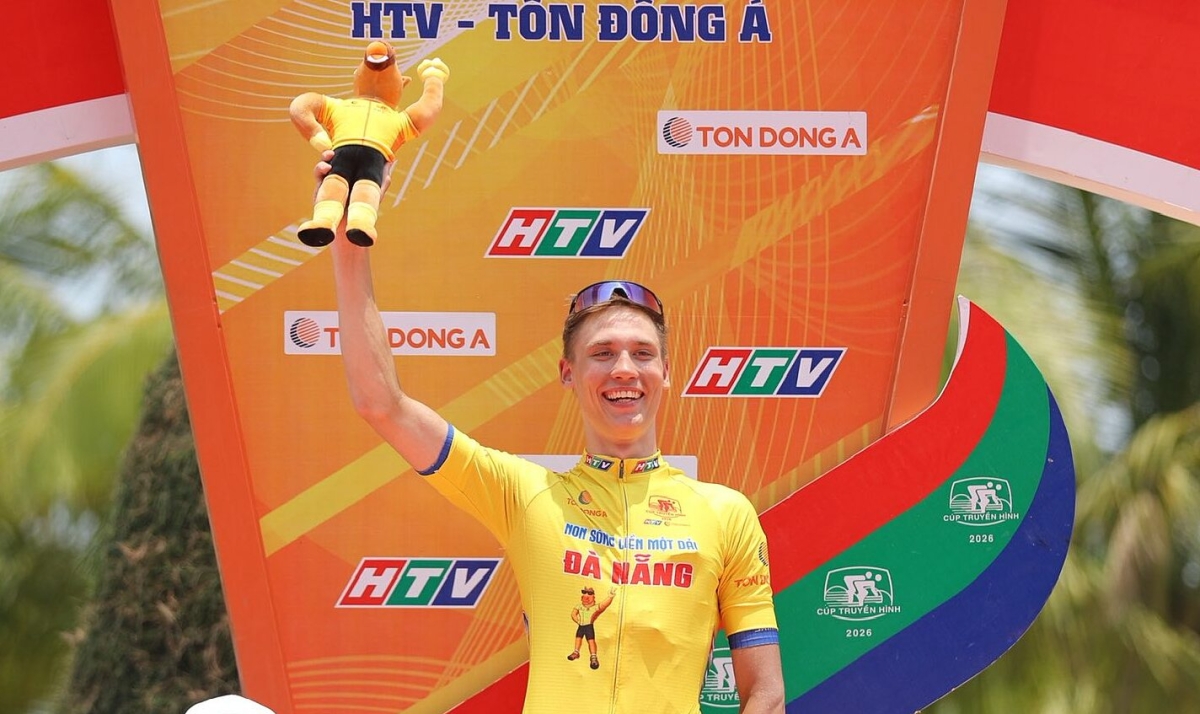 Áo Vàng đổi chủ ở giải xe đạp xuyên Việt