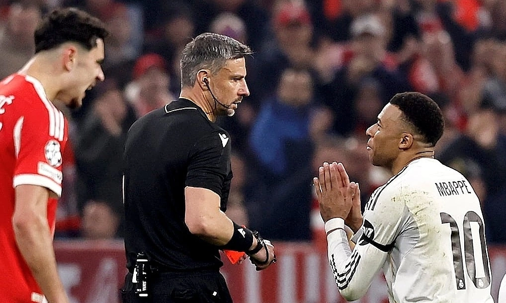 Truyền thông Tây Ban Nha công kích trọng tài sau khi Real bị loại