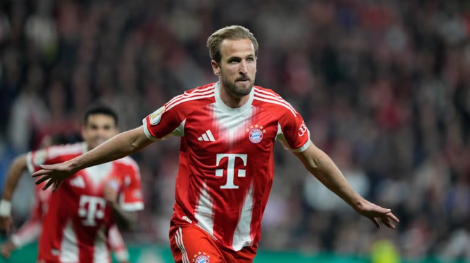 Rồi mừng bàn mở tỷ số trong trận Bayern thắng Leverkusen 2-0 ở bán kết Cup Quốc gia trên sân BayArena, Leverkusen, Nordrhein-Westfalen, Đức ngày 22/4/2026. Ảnh: FC Bayern