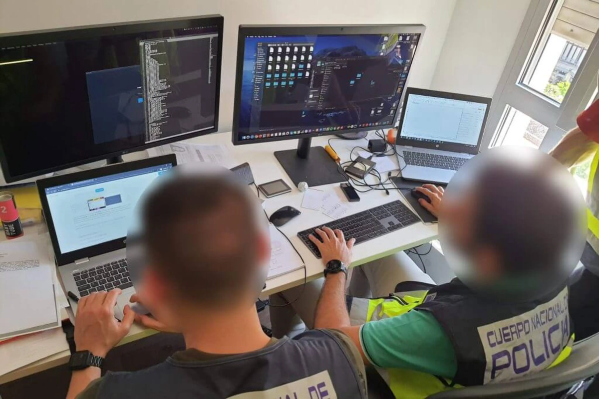 Độ giàu có của trùm hệ thống web lậu bóng đá