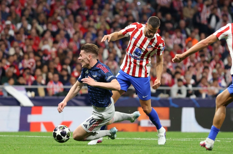 Viktor Gyokeres ghi bàn mở tỷ số cho Arsenal Viktor Gyokeres ghi bàn mở tỷ số trong trận đấu