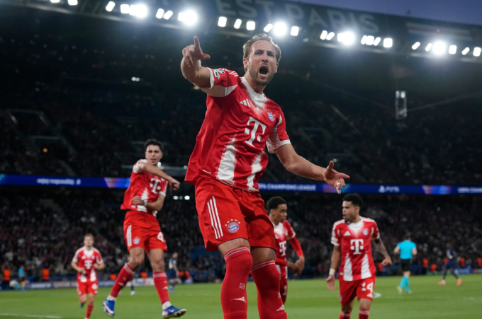 Harry Kane ăn mừng bàn mở tỷ số Harry Kane ăn mừng bàn thắng