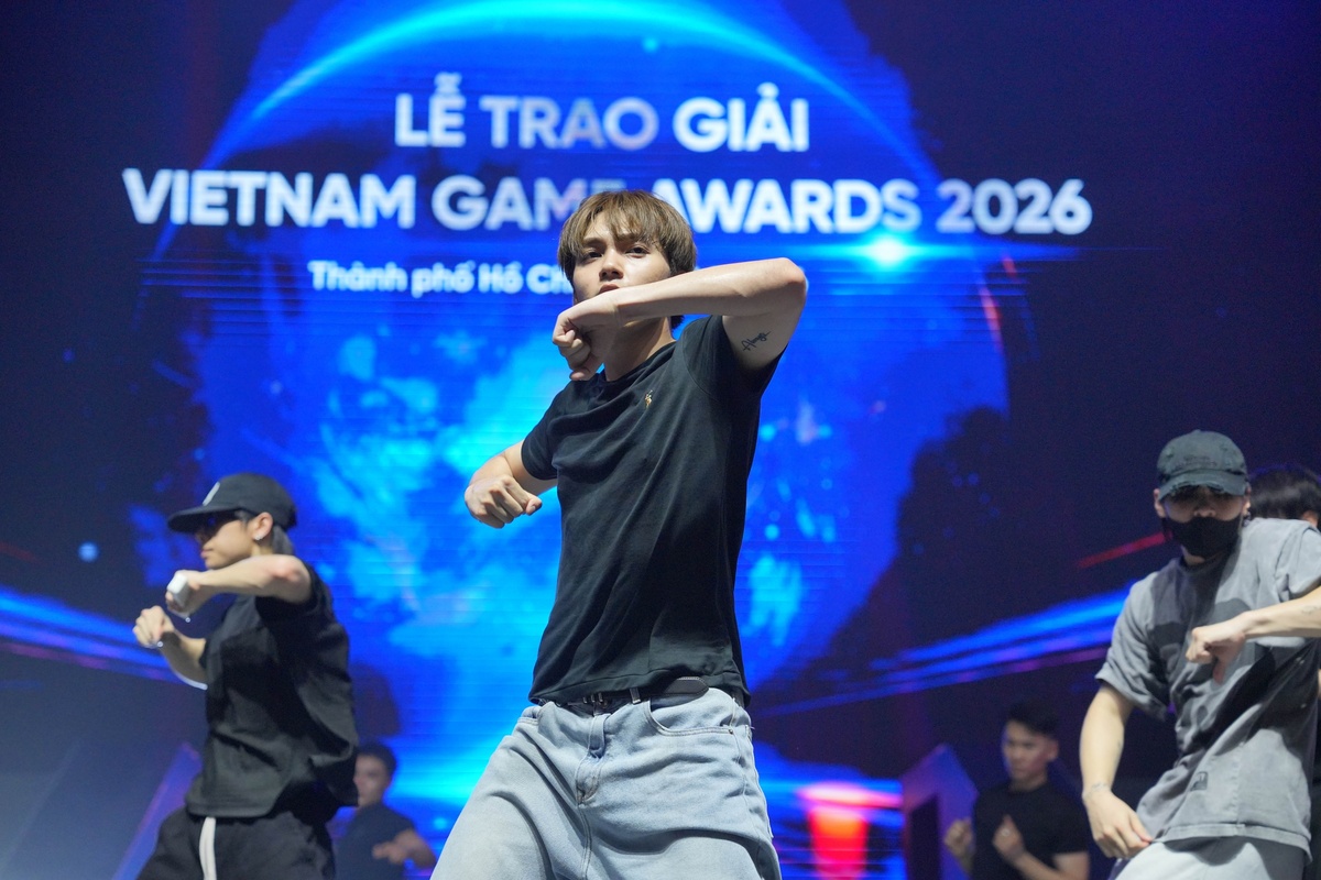 Dàn sao tập dượt trước thềm gala Vietnam Game Awards 2026 Dàn sao tập dượt trước thềm gala Vietnam Game Awards 2026