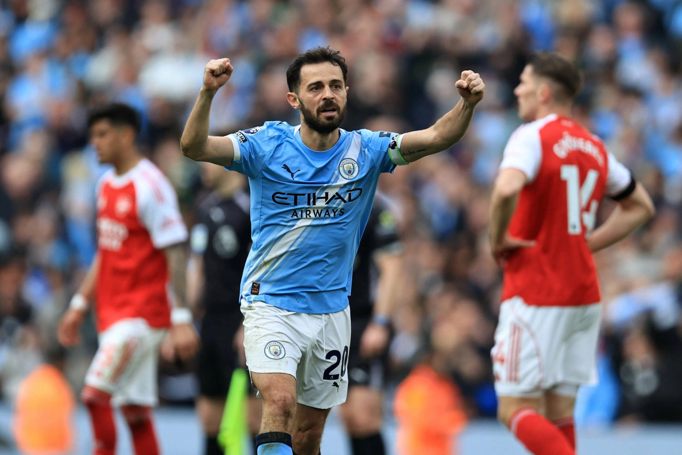 Silva trong trận thắng Arsenal 2-1 ở Ngoại hạng Anh ngày 19/4/2026. Ảnh: Reuters