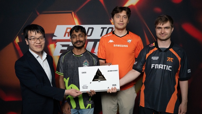 Quang Liêm, Chithambaram, Esipenko và Sarana (từ trái sang) giành suất dự Esports World Cup, sau vòng loại ở Atlanta, Georgia, Mỹ ngày 17/5/2026. Ảnh: EWC Extra