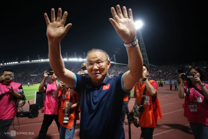 HLV Park Hang-seo khi còn dẫn dắt đội tuyển Việt Nam, sau trận thua Thái Lan ở chung kết lượt về AFF Cup 2022, ngày 16/1/2023 trên sân Thammasat, Thái Lan. Ảnh: Đức Đồng