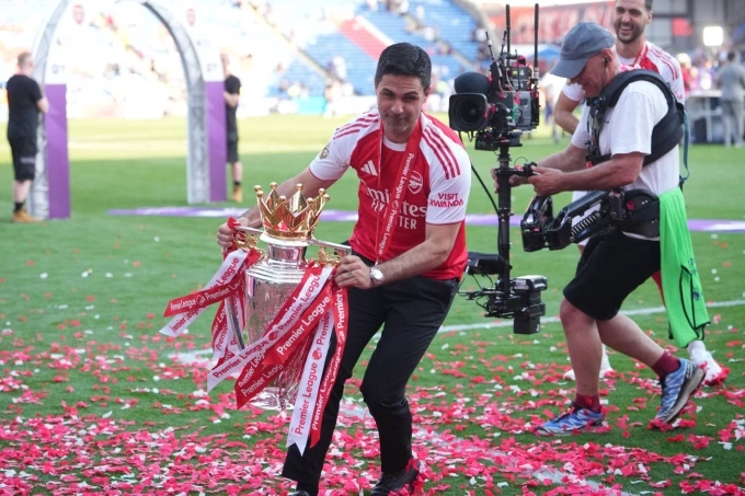 Enrique: Quan trọng gì khi chê Arsenal ít ghi bàn phối hợp Enrique nhận định về lối chơi của Arsenal