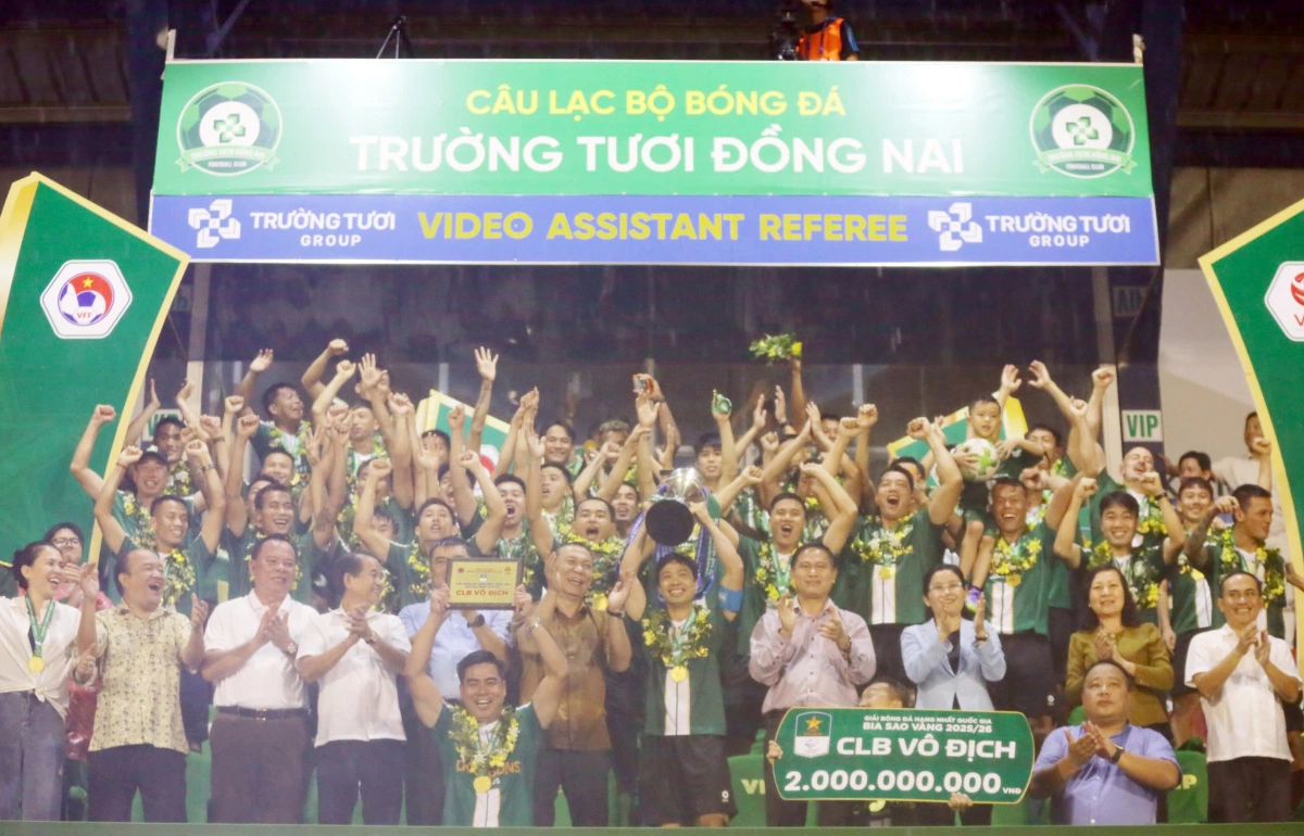 Bắc Ninh chuẩn bị đá play-off tranh vé lên V-League Các cầu thủ Bắc Ninh chuẩn bị giao hữu