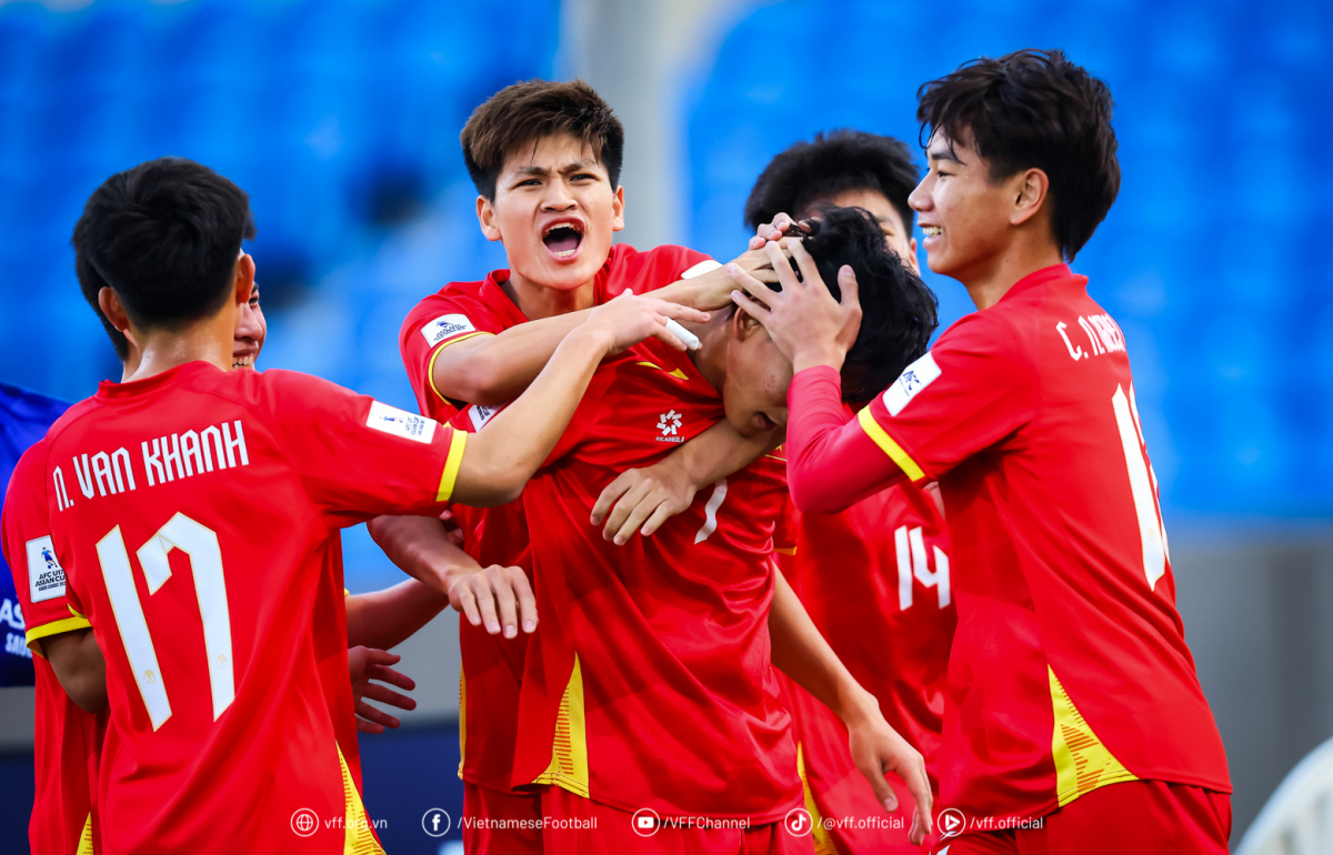 Việt Nam thắng đậm trận ra quân giải U19 Đông Nam Á