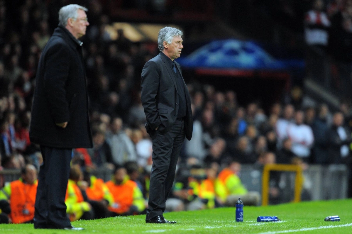 Ancelotti tại Chelsea HLV Ancelotti trong màu áo Chelsea