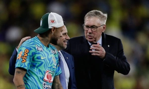 Elber: 'Neymar chỉ là cỗ máy marketing'