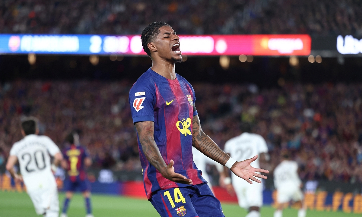 Barca trả Rashford về Man Utd