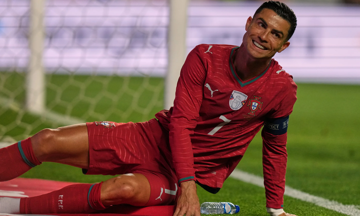 Ronaldo bị chê 'vụng về, chưa sẵn sàng' cho World Cup 2026