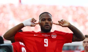 Canada giành một điểm lịch sử tại World Cup