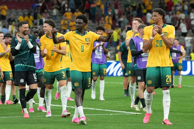 Cầu thá»§ nháºp cư - sức mạnh cá»§a Australia ở World Cup 2026 - Báo VnExpress Thể thao