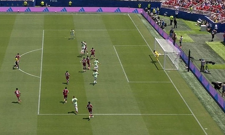 Qatar cầm hòa Thụy Sĩ dù chịu phạt đền tranh cãi tại World Cup