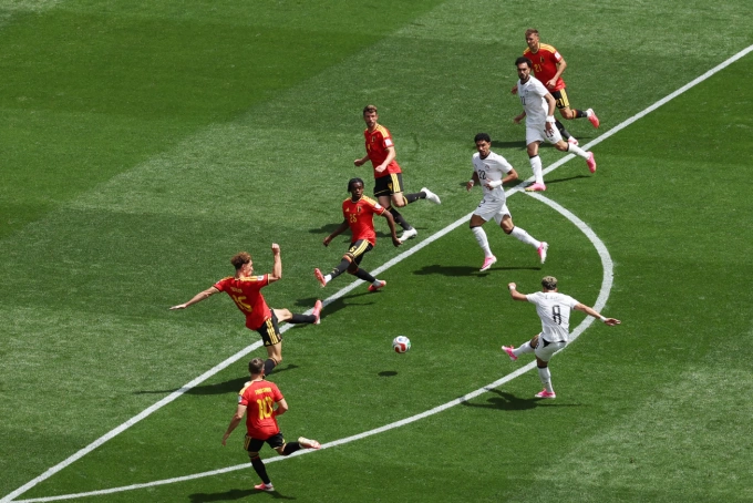 Emam Ashour dứt điểm mở tỷ số trong trận Ai Cập hòa Bỉ ở lượt đầu bảng G World Cup 2026 trên sân Lumen, Seattle, Mỹ ngày 15/6/2026. Ảnh: AP Emam Ashour dứt điểm mở tỷ số trong trận Ai Cập hòa Bỉ ở lượt đầu bảng G World Cup 2026 trên sân Lumen, Seattle, Mỹ ngày 15/6/2026.