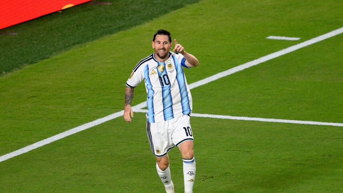 Messi, Mbappe trong đội hình hay nhất lượt đầu World Cup 2026