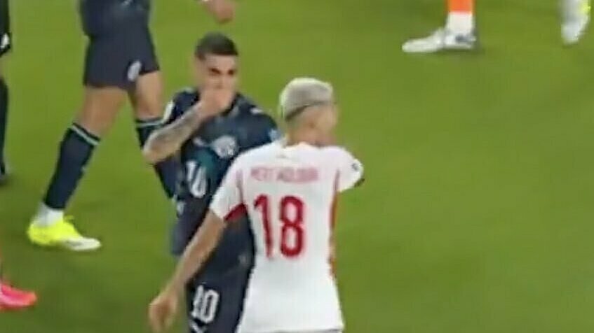 Thổ Nhĩ Kỳ 0-1 Paraguay (H2): Thẻ đỏ vì che miệng lúc tranh cãi - Báo VnExpress