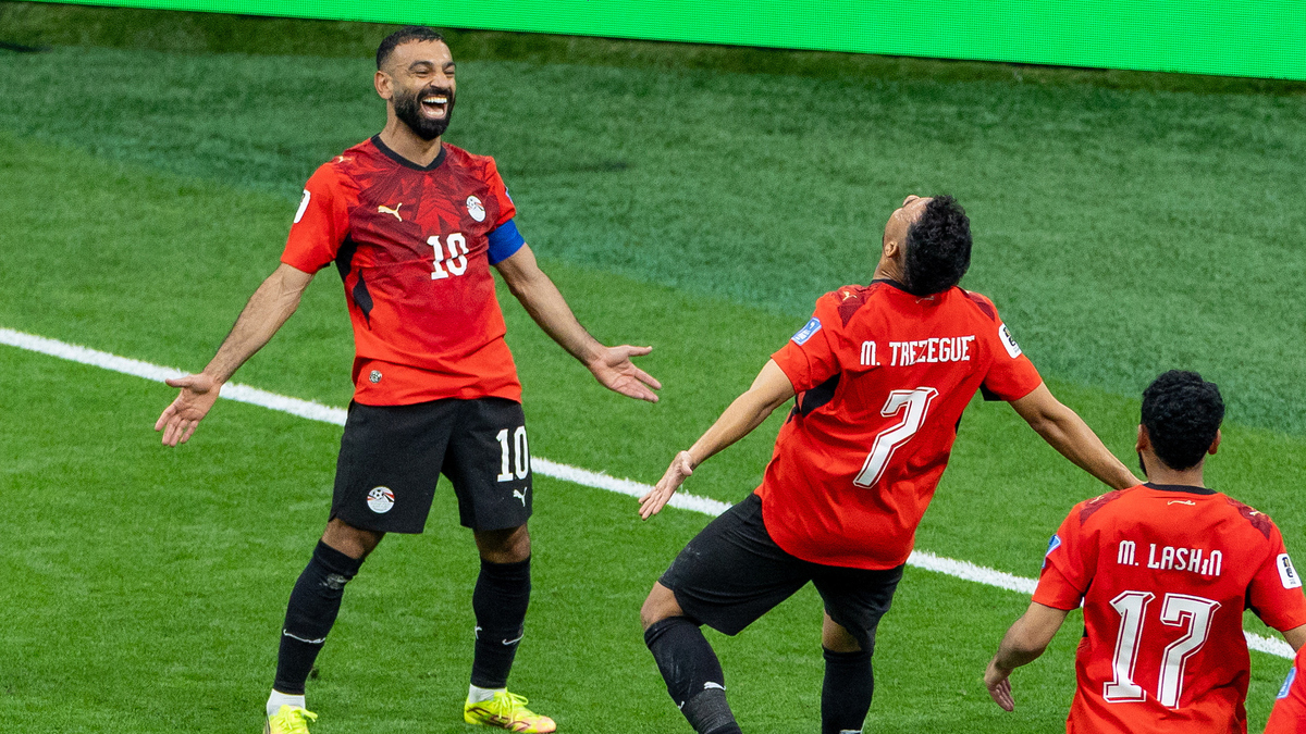 Salah giúp Ai Cập lần đầu thắng tại World Cup