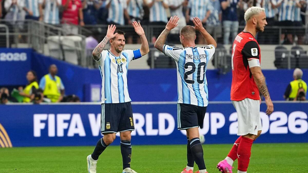 Mac Allister: 'Cả đội tuyển Argentina luôn cống hiến vì Messi'