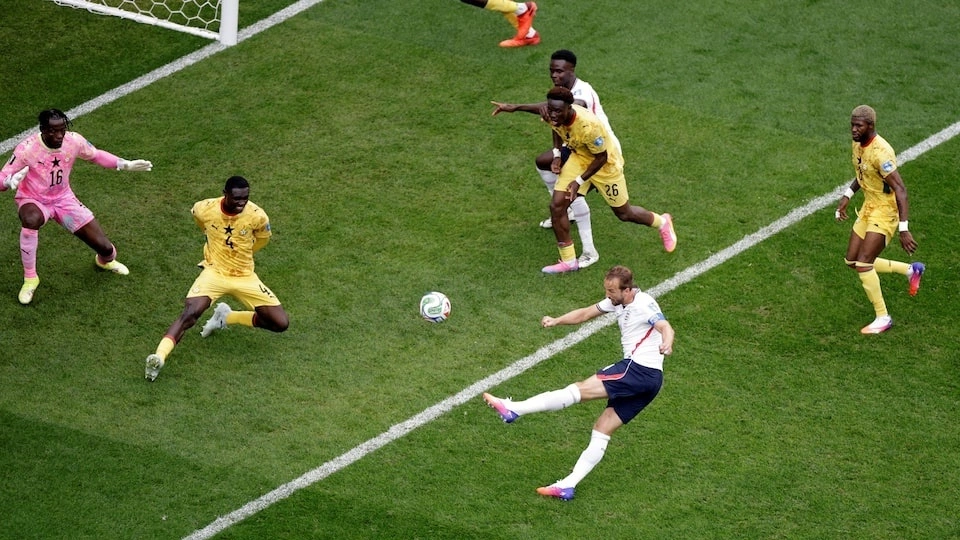Pháp sư Ghana yểm bùa Harry Kane