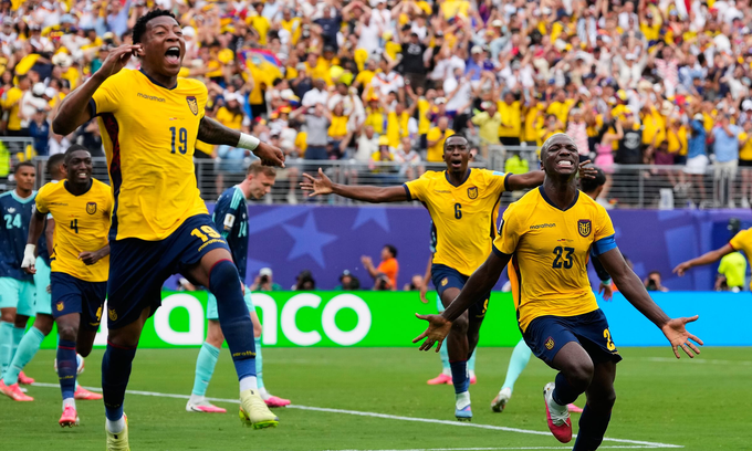 Ecuador completes 2-1 comeback win against Germany to squeeze into World Cup last 32