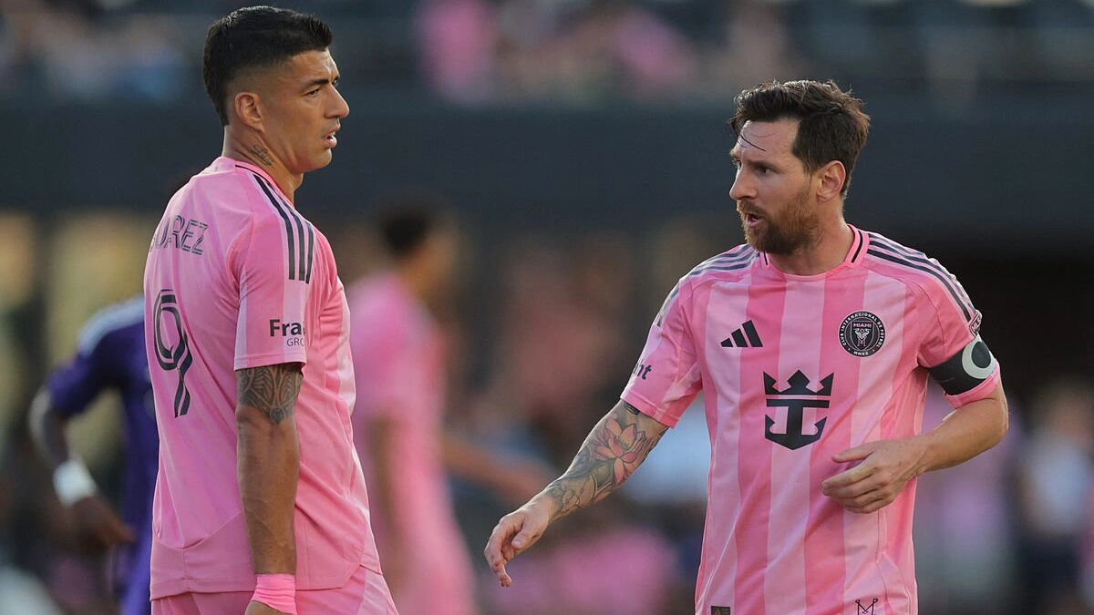 Suarez: 'Messi's brain is faster than his feet' - VnExpress