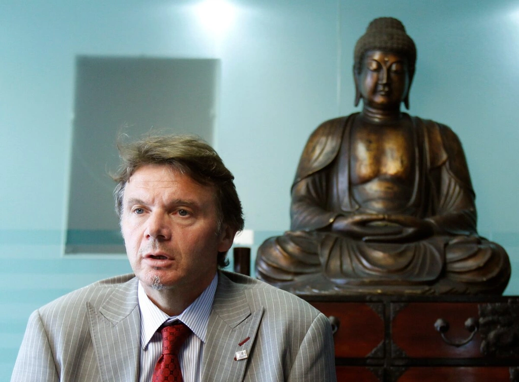 Philippe Troussier in an interview with Reuters in Tokyo, Japan on May 25, 2010. Photo: Reuters