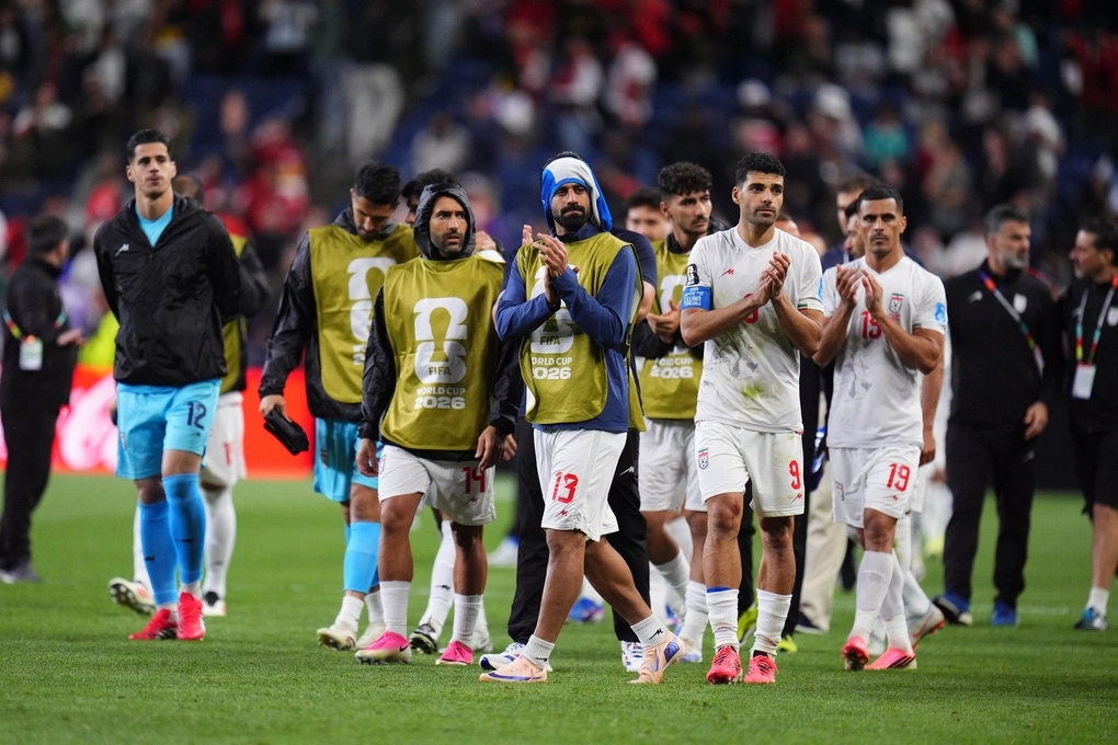 Iran forward Mehdi Taremi (number 9) and his teammates walk around the stadium to thank fans after the 1-1 draw with Egypt in the final match of Group G at the 2026 World Cup, in Seattle, USA, on June 26, 2026. Photo: AP