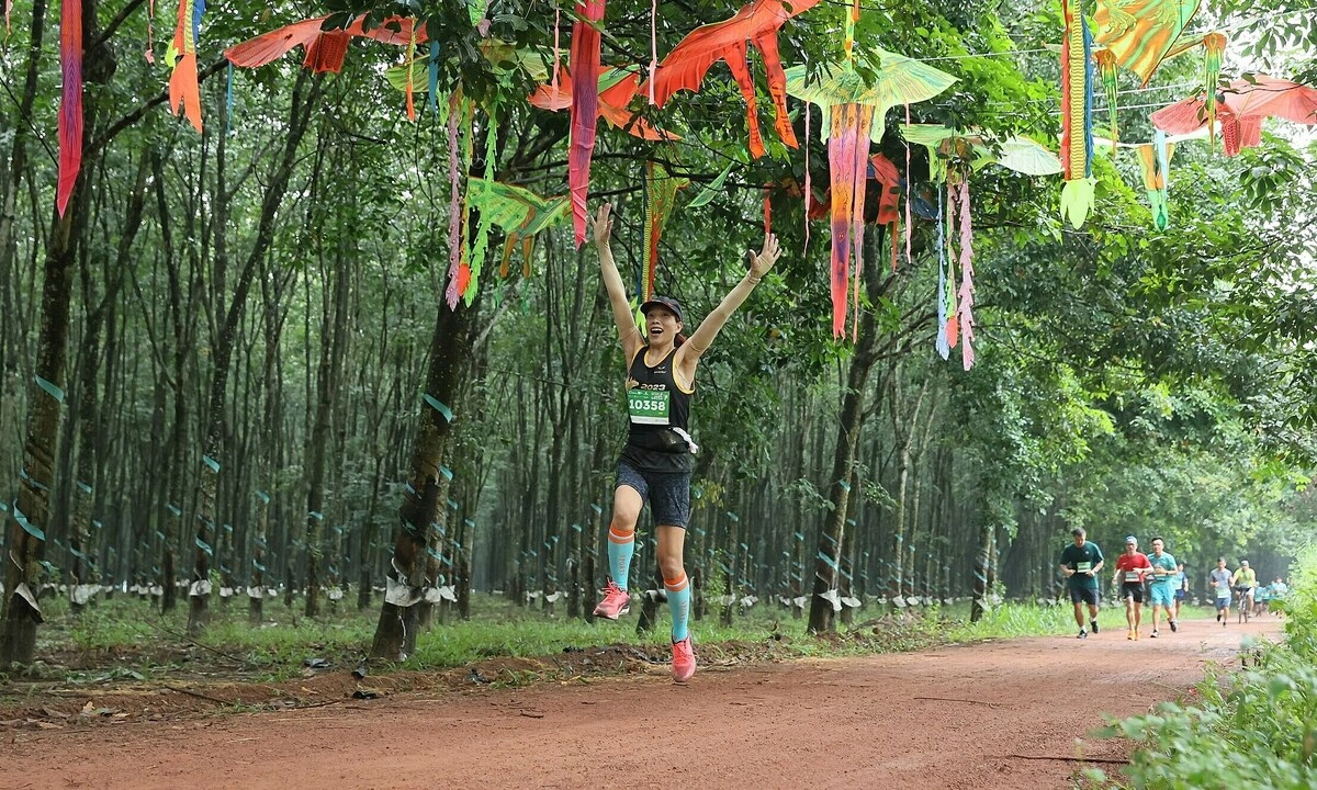 Từ bàn phẫu thuật đến sub2 bán marathon