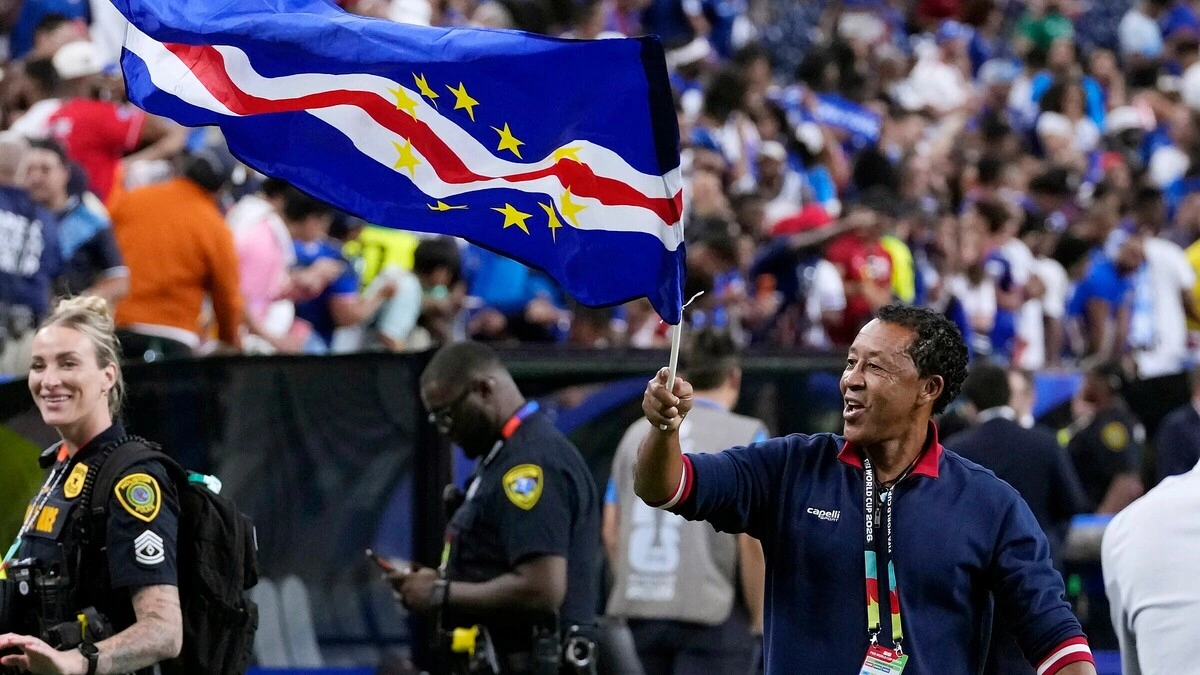 HLV Cape Verde: 'Đội nhỏ vẫn có thể làm nên chuyện ở World Cup' - Báo VnExpress
