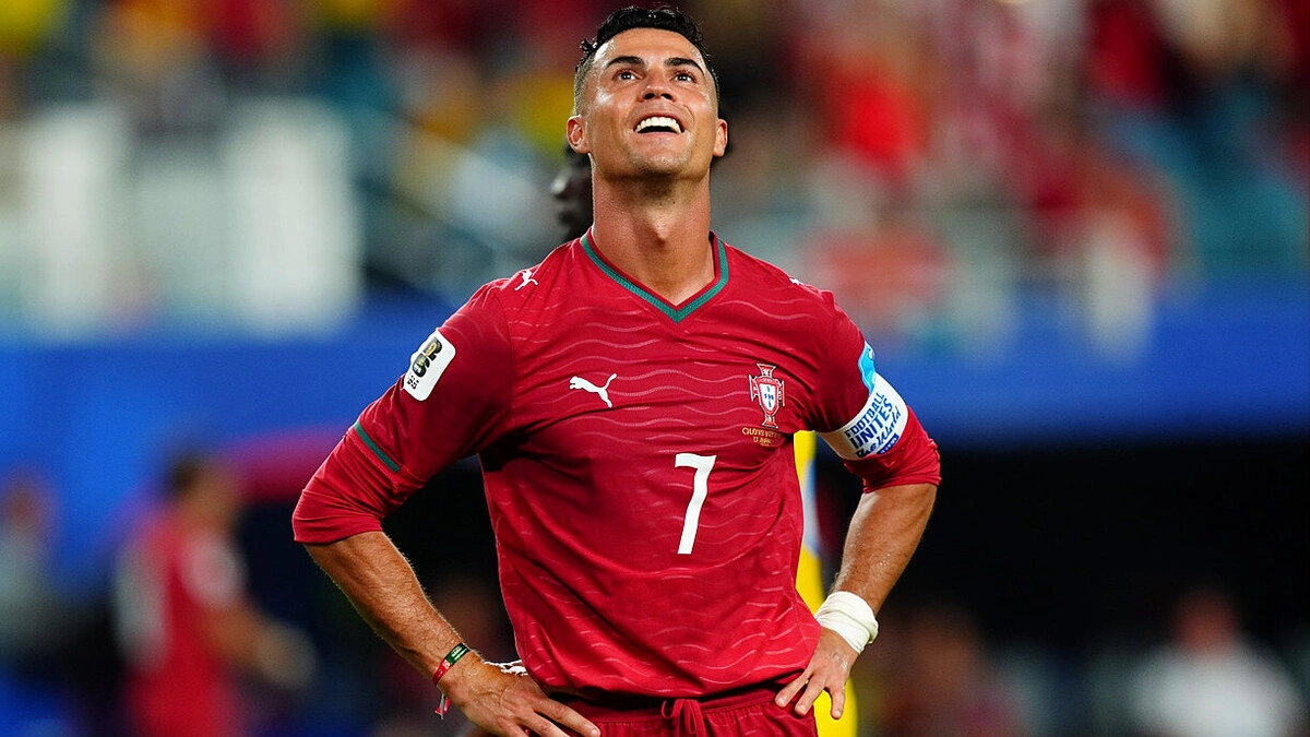 Ronaldo silent, Portugal second in World Cup group - VnExpress