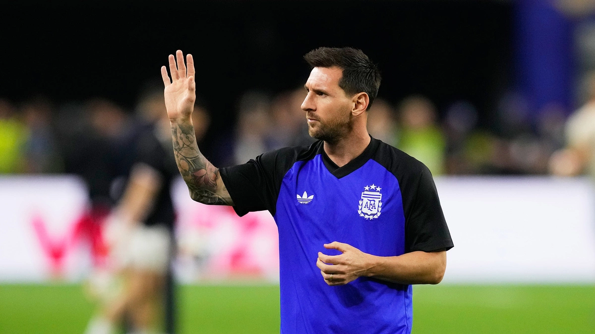 Jordan 0-0 Argentina (H1): Messi draws attention despite being on the bench - VnExpress