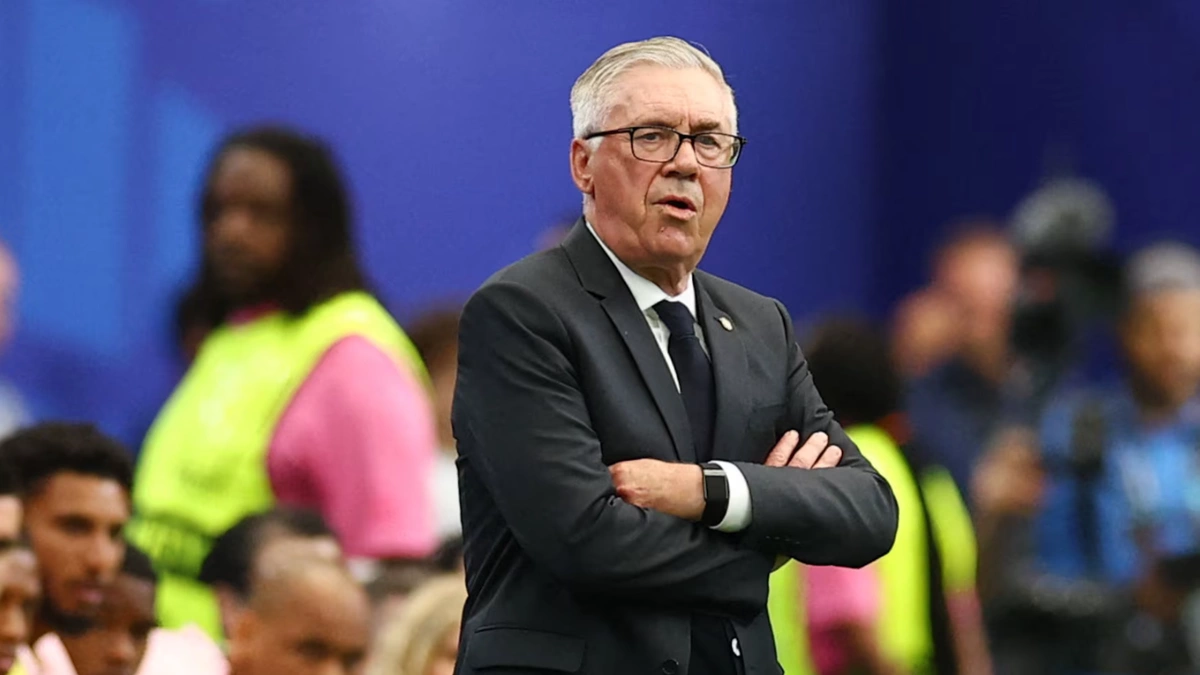Nghệ thuật đọc trận, dụng binh của Ancelotti