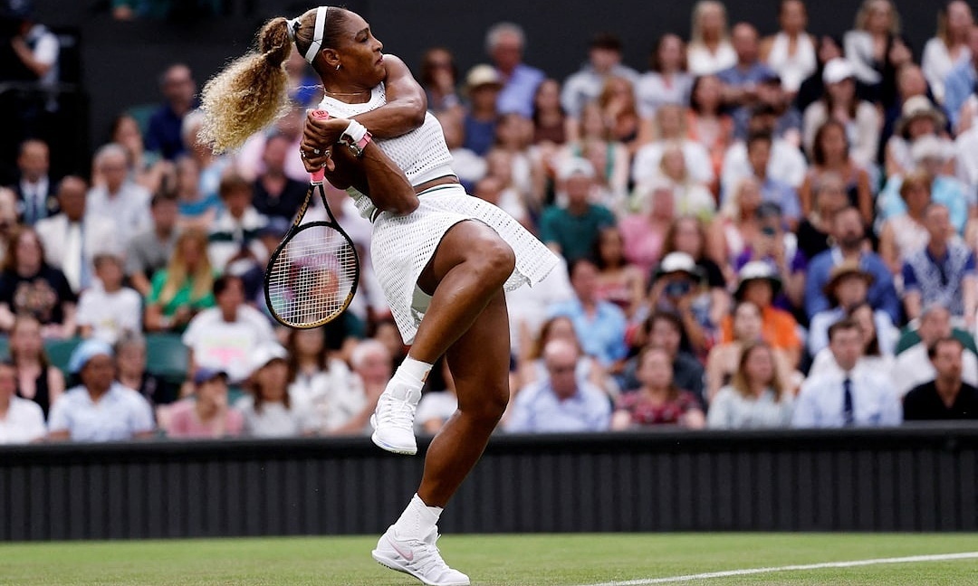 Serena thua trong ngày trở lại Wimbledon