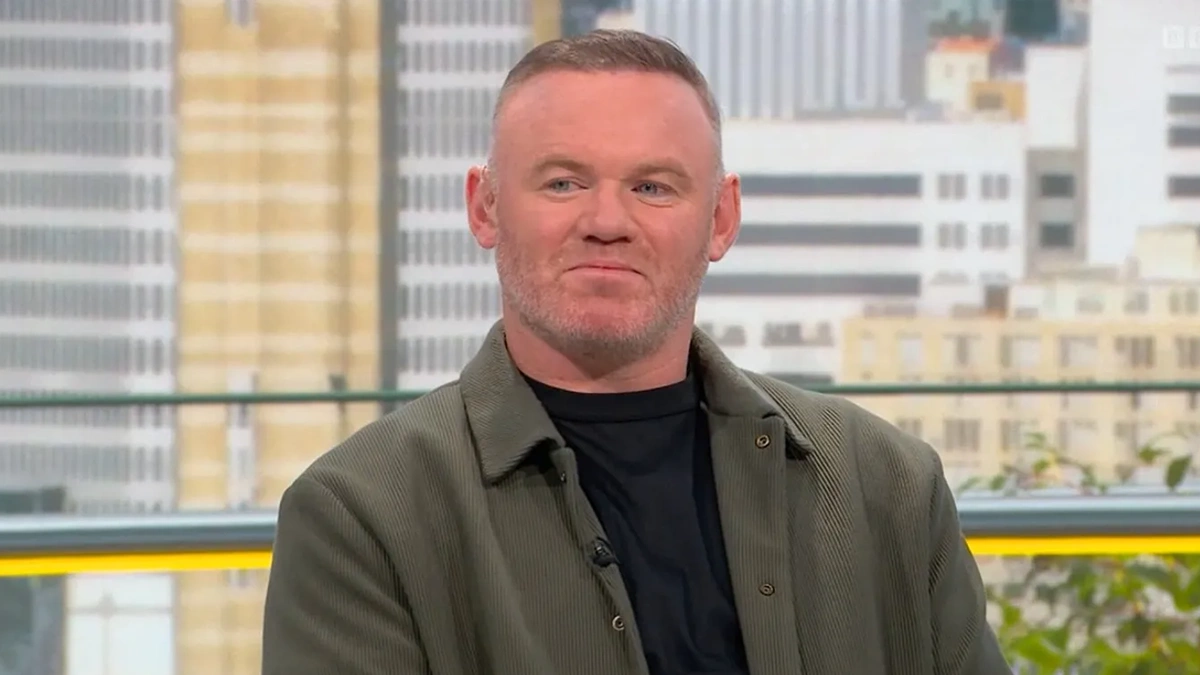Rooney hứa chèo thuyền ăn mừng nếu Na Uy thắng Brazil