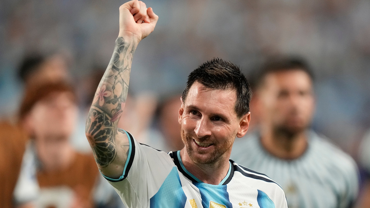 Messi: 'Không ai cho không ai cái gì ở World Cup'
